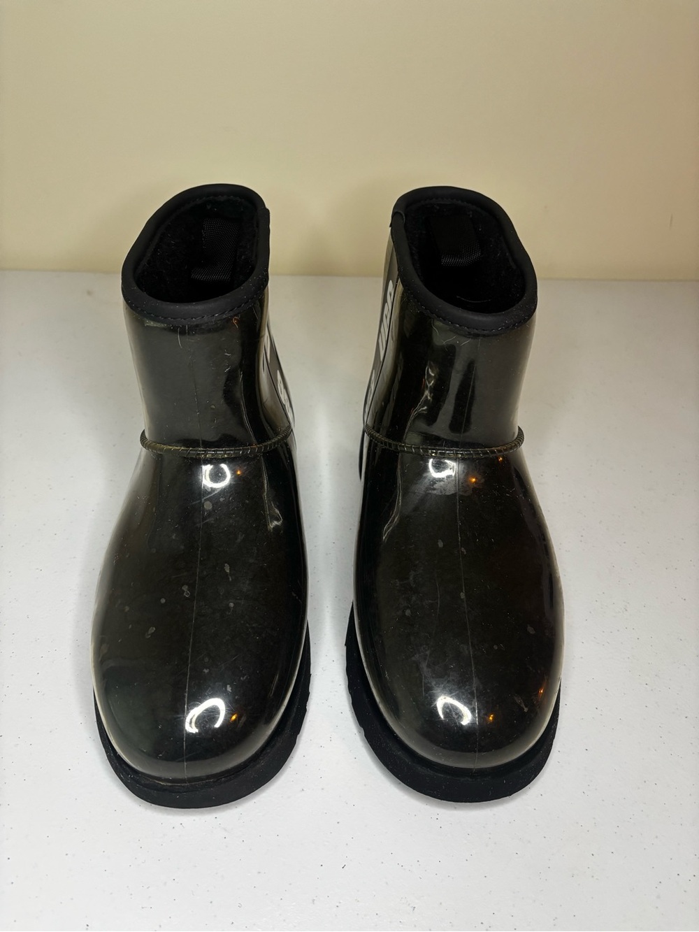 UGG Classic Clear Mini Waterproof Boots Black White Size 9 - Picture 2 of 7